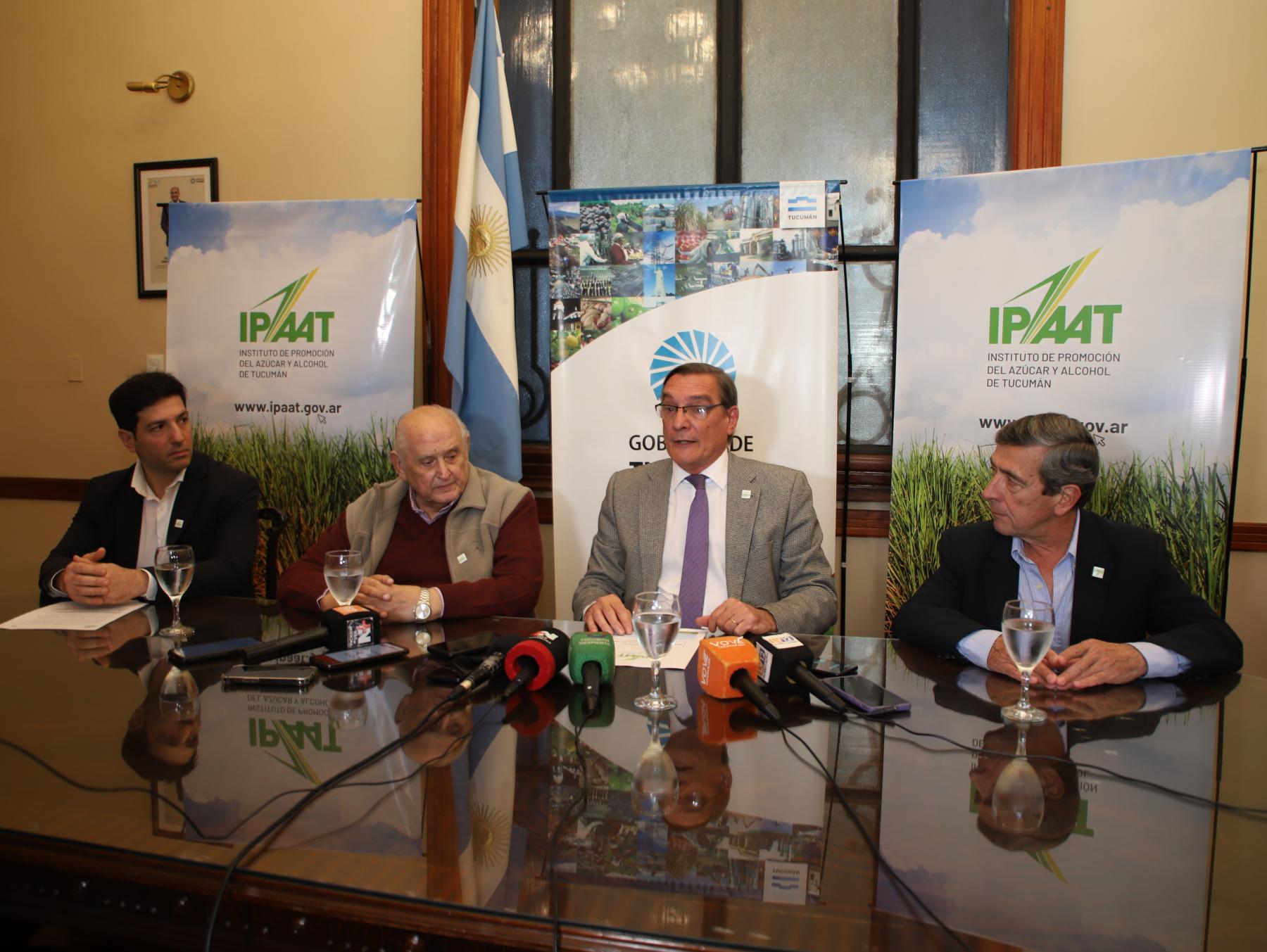 Simón Padrós resaltó la importancia del sector sucroalcoholero (Foto: Prensa Ministerio de Desarrollo Productivo)