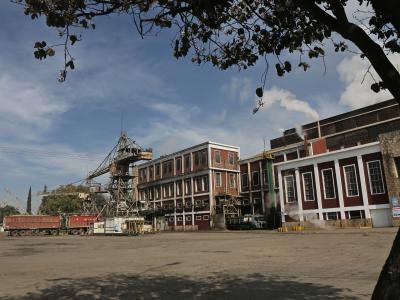 La zafra avanza en Tucumán con cinco ingenios moliendo