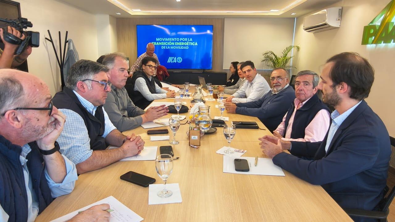 Primera Mesa de Trabajo del Movimiento por la Transición Energética de la Movilidad en Argentina