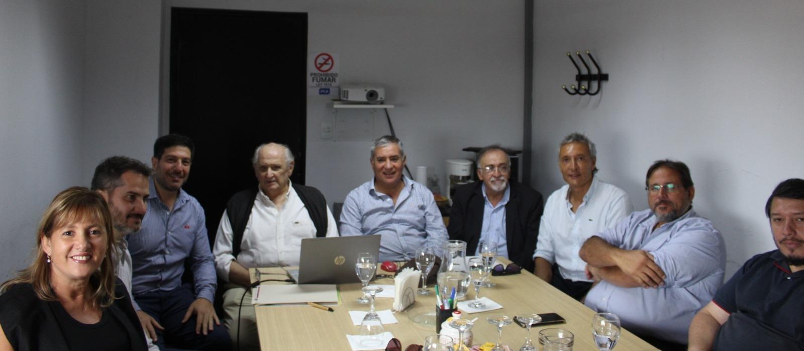 El IPAAT y el Comité Regional de Productores Cañeros avanzan en la planificación de la zafra 2026